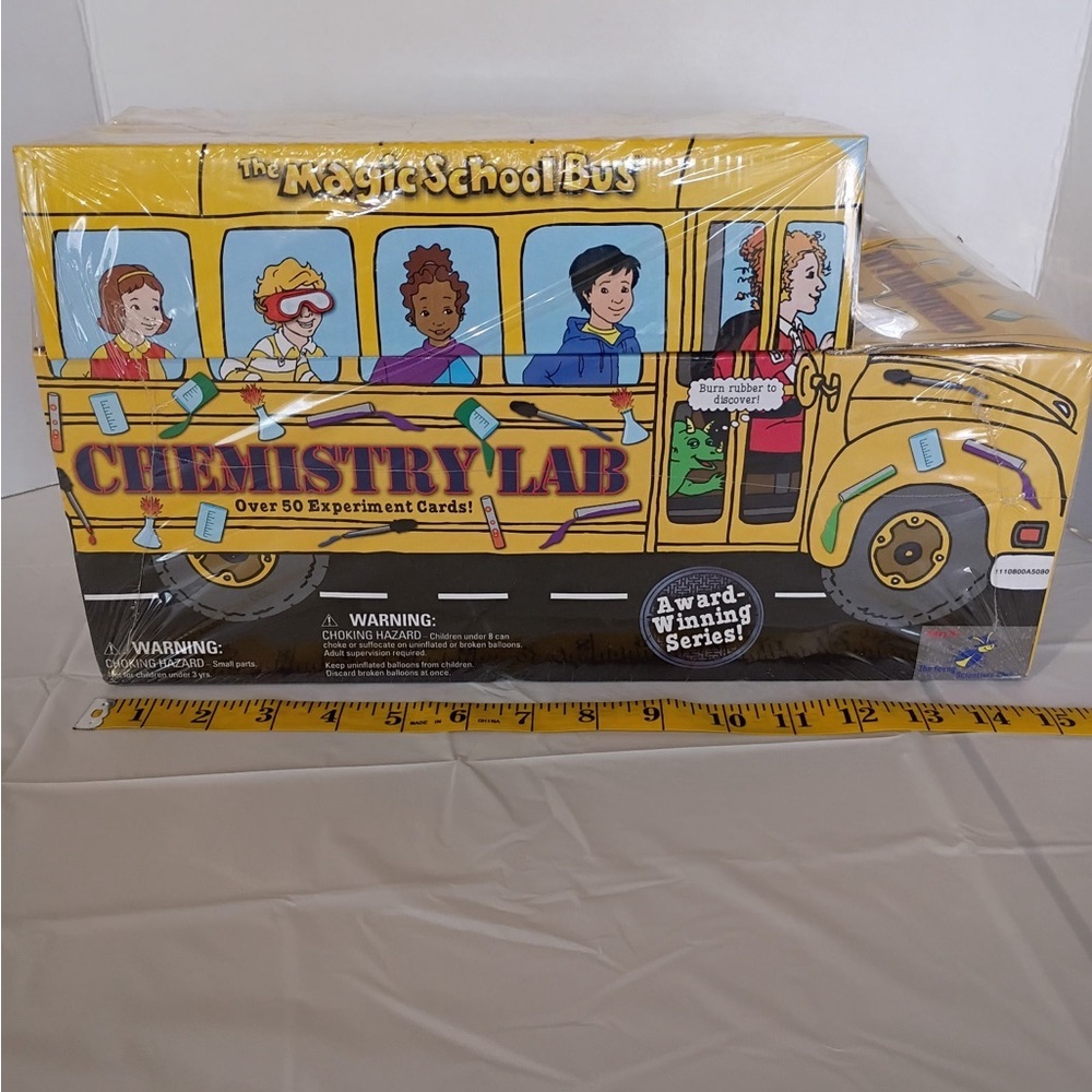 Magic School Bus Chemistry Lab Science Kit 50 Experiments Young Scientists Club